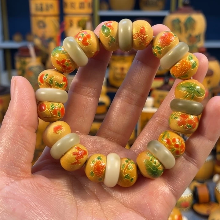 大叶紫檀（黑酸枝木类）