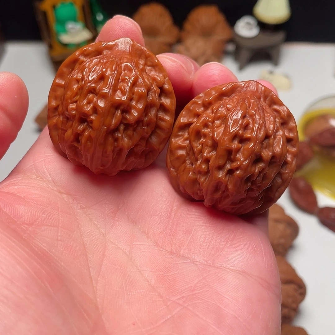 文玩核桃吊坠野生自玩款