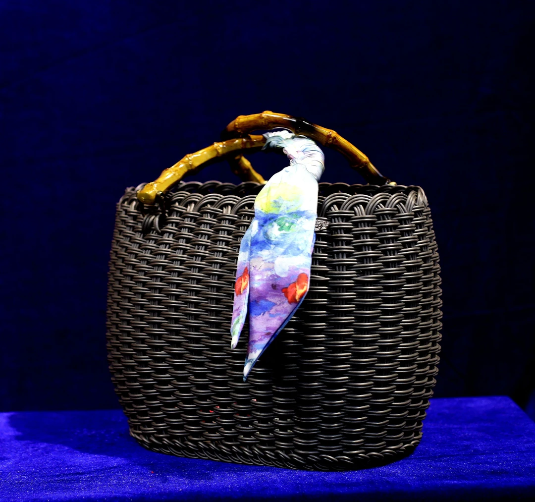 非遗苎麻编织手包定制款