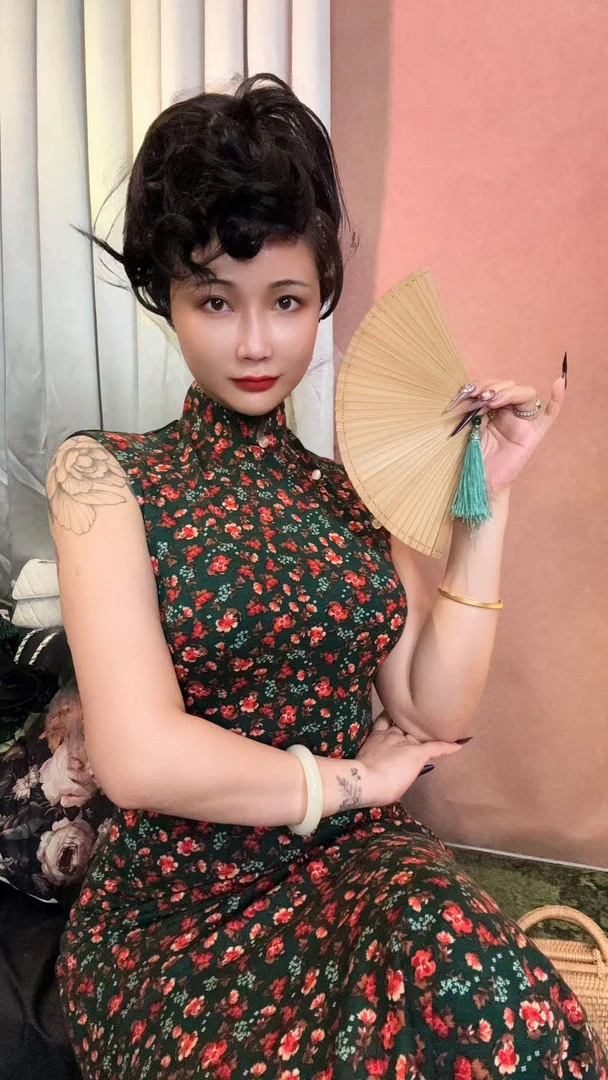 四月芳菲【情花】原创自制夏季新款螺纹棉碎花无袖显瘦复古气质旗袍