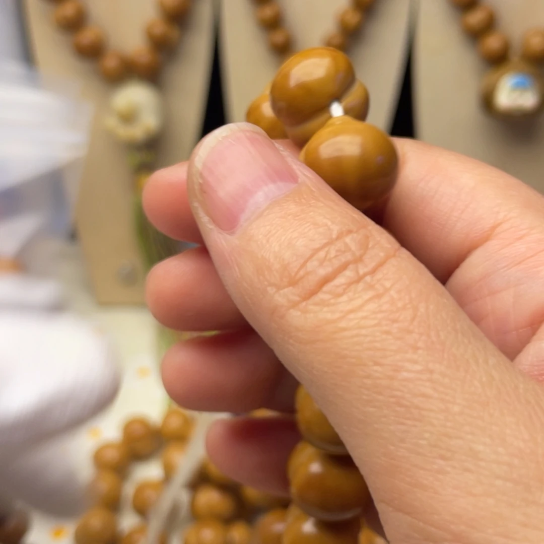 用***5猴头核桃吊坠柯基屁桃