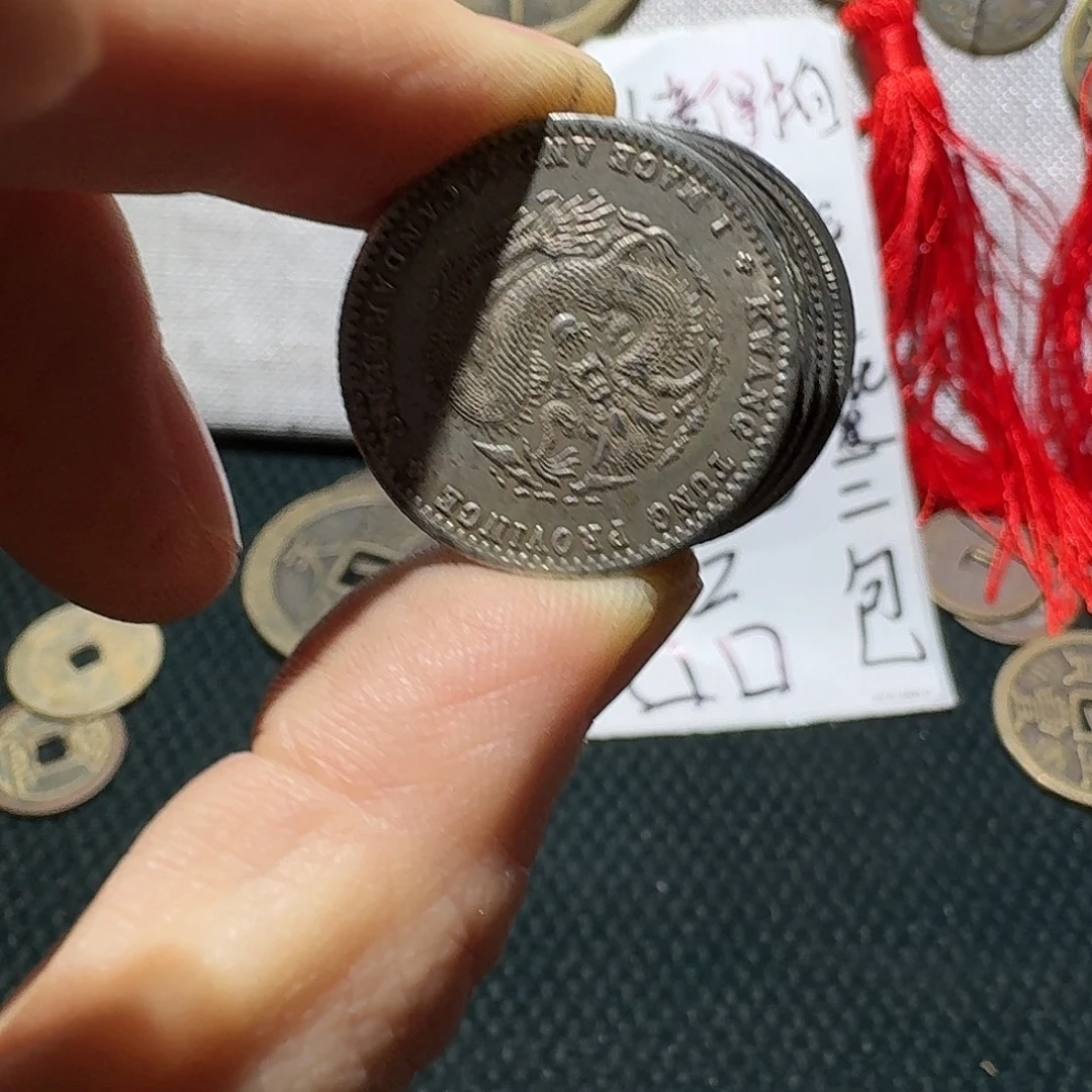 铜小张工艺品链接龙一个