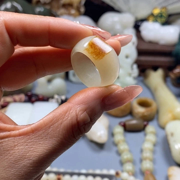 和田玉挂件未镶嵌智*