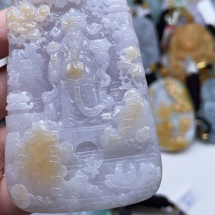 往***、翡翠未镶嵌颈饰天然