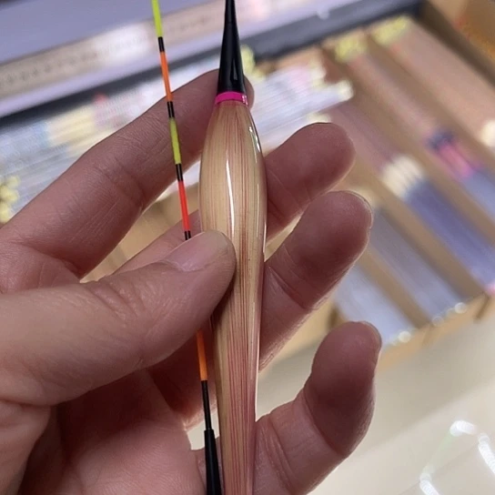 夜光芦苇漂吃铅3.0两个漂尾