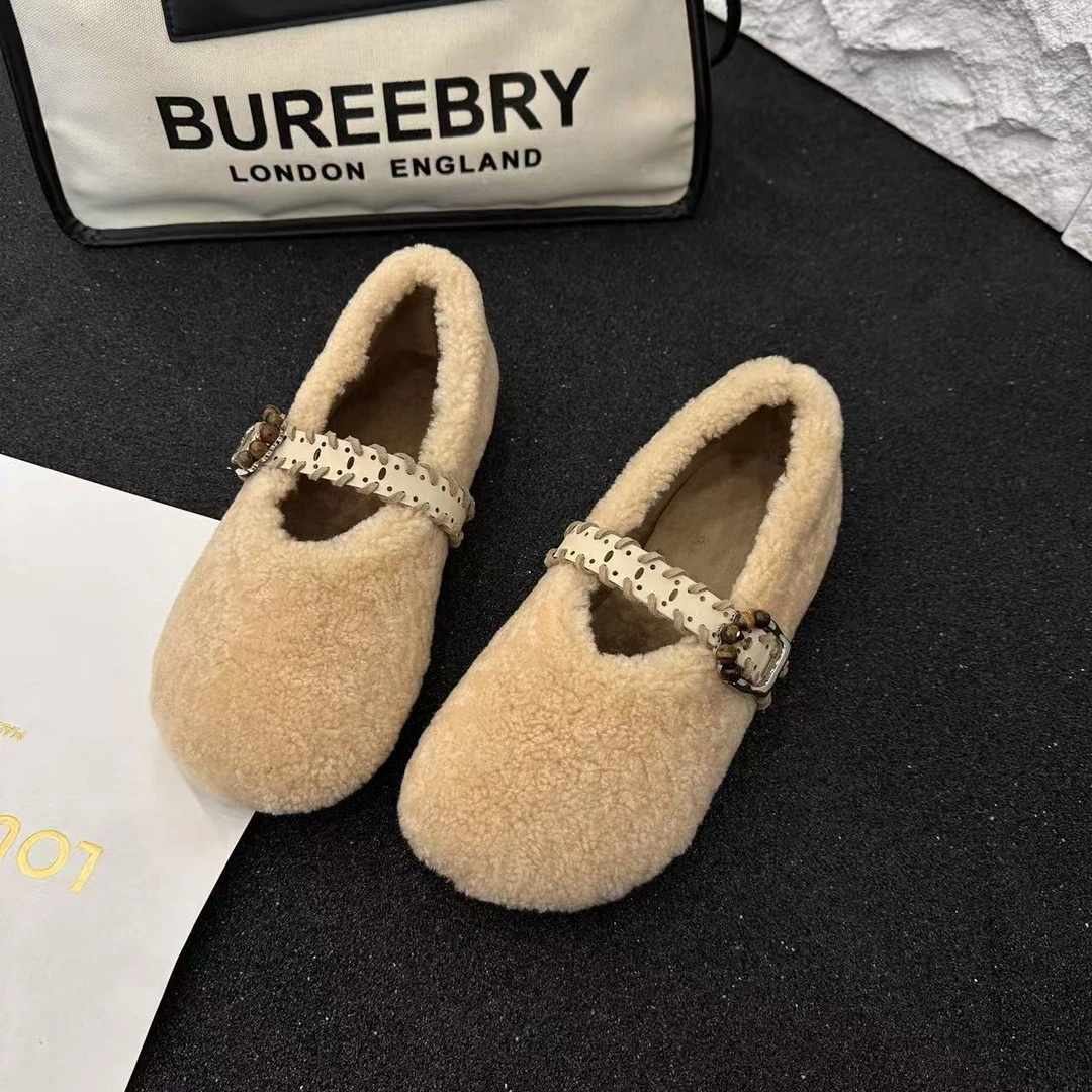 大金大码女鞋40-43新款时尚毛毛豆豆鞋