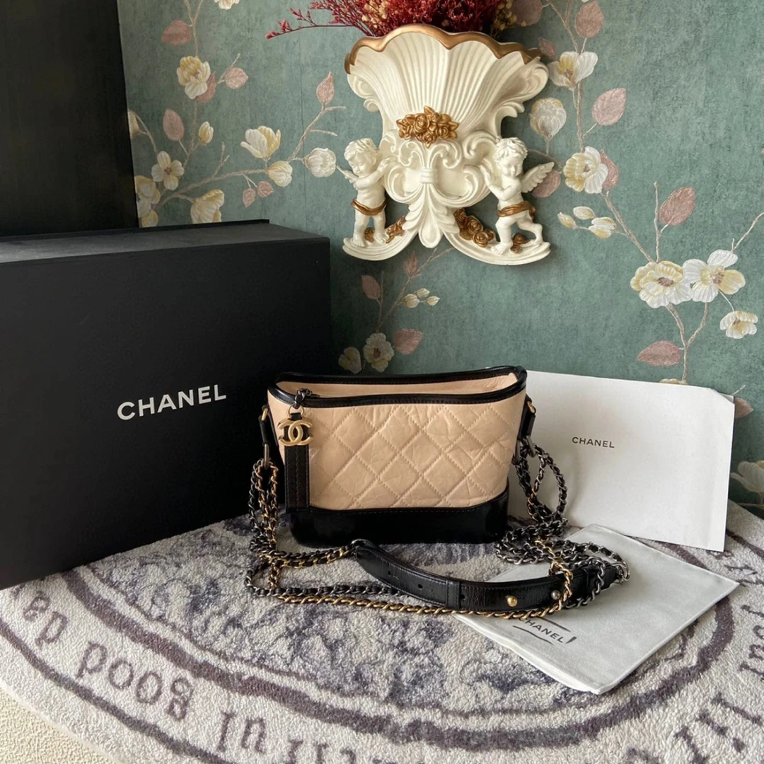 95新 Chanel/香奈儿 流浪小号拼色牛皮单肩包 29开39419