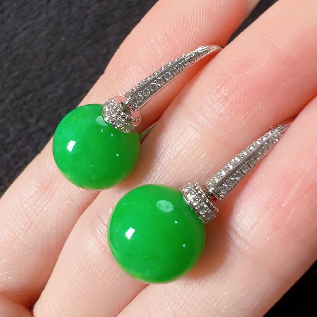 翡翠18K金镶嵌耳饰签收后24小时鉴赏期，过时不退