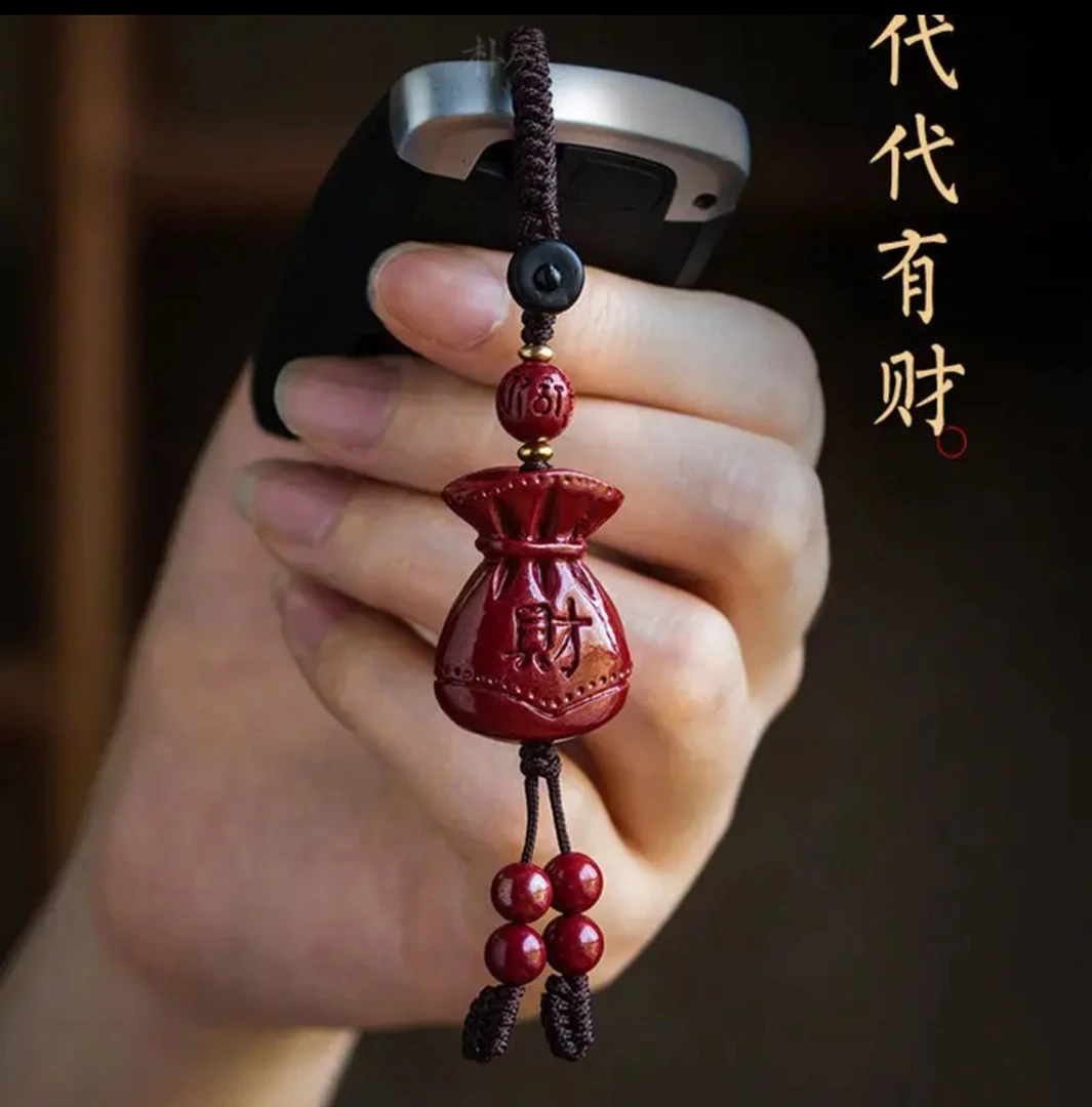 【先生推荐】2025蛇年新款十二生肖招财福袋汽车钥匙扣挂件男女通用