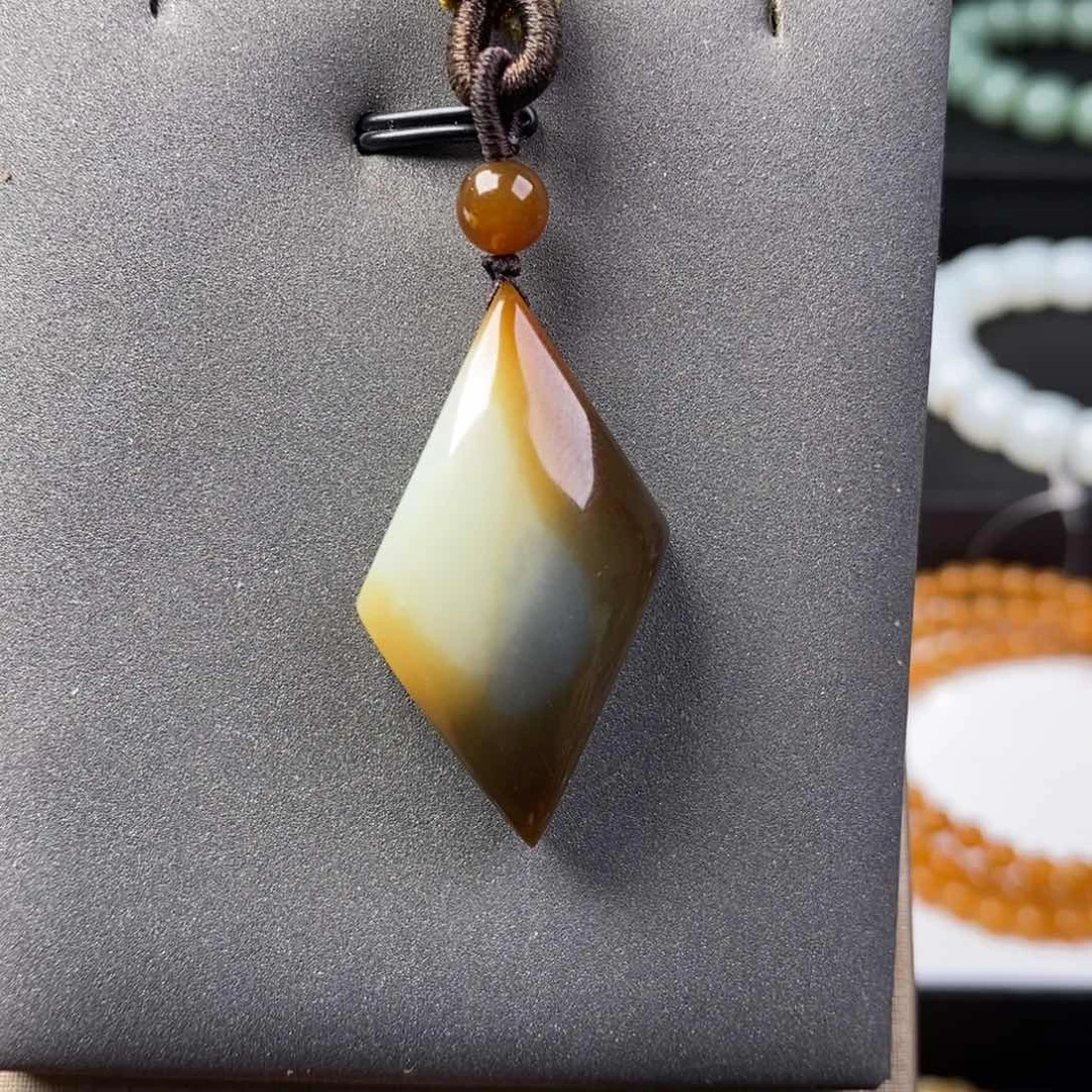 和田玉手串未镶嵌