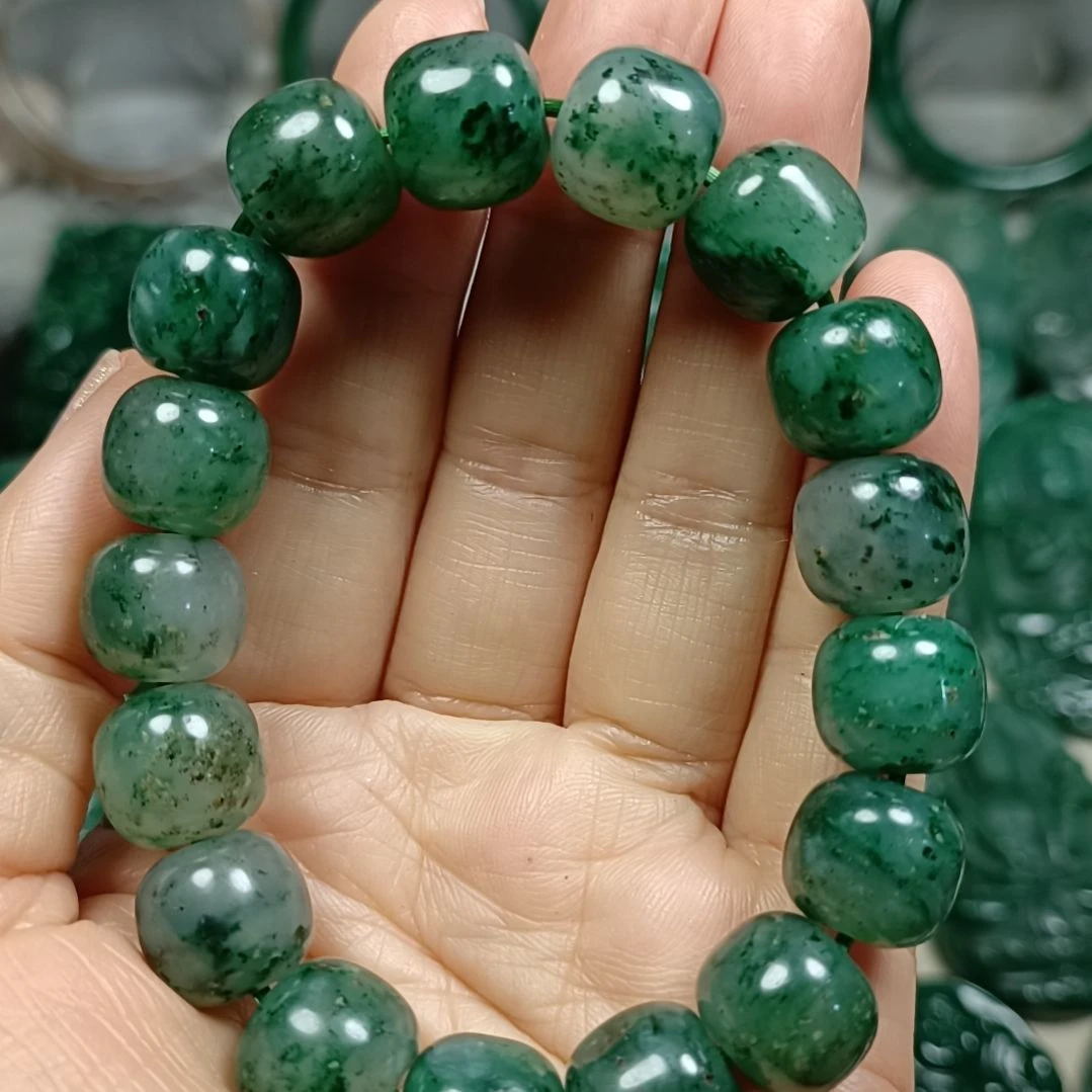 独山玉未镶嵌手串