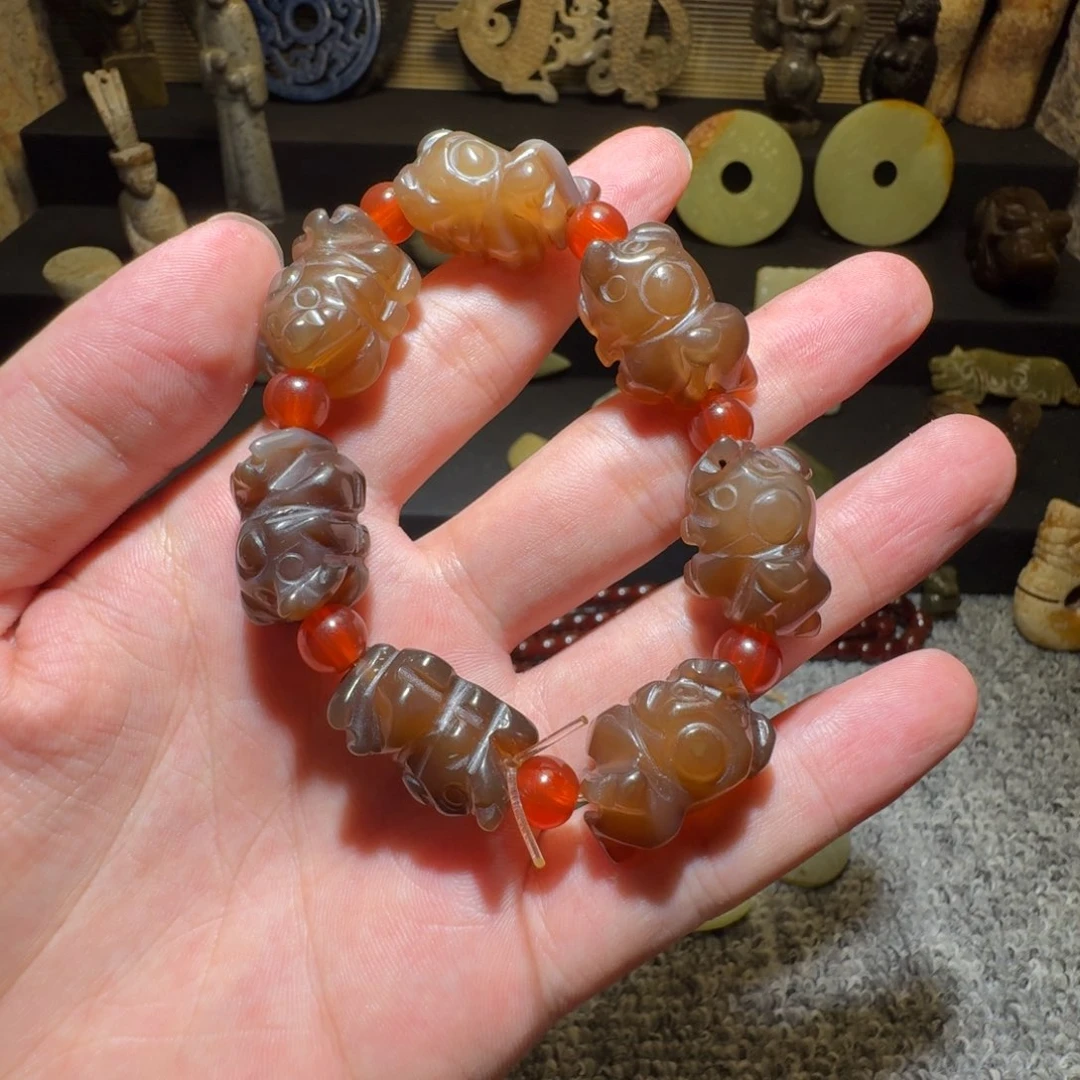 未镶嵌和田玉（糖玉）挂件