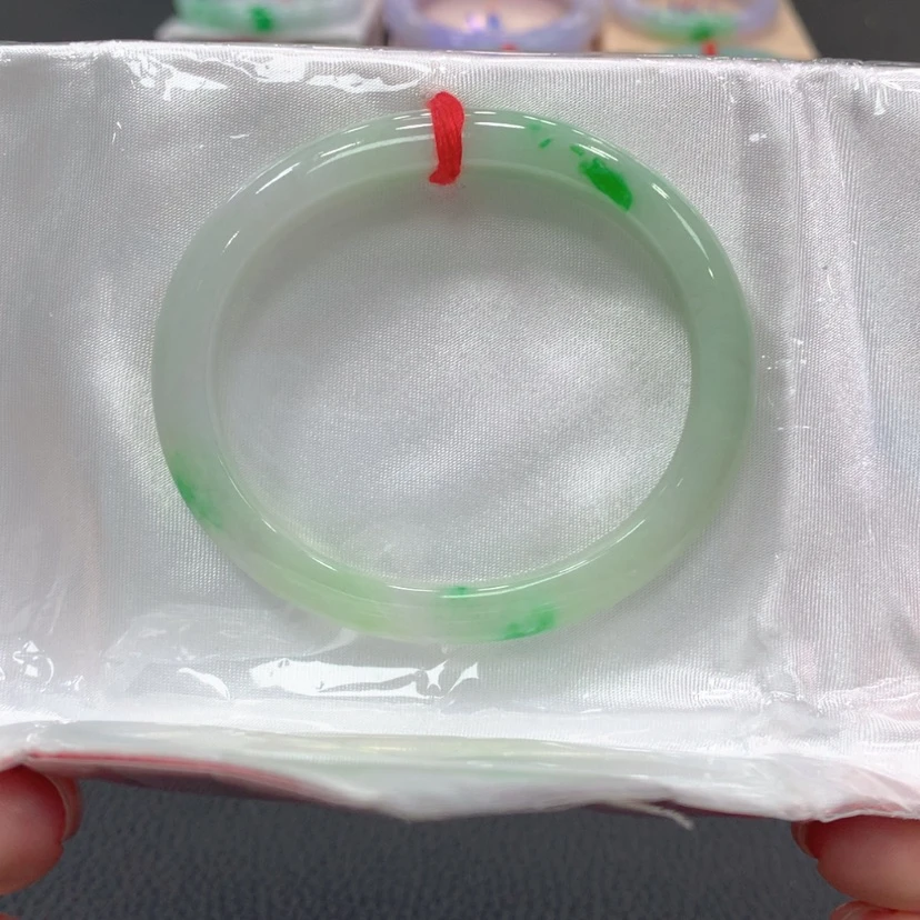 【闪购商品】翡翠手镯未镶嵌翡翠