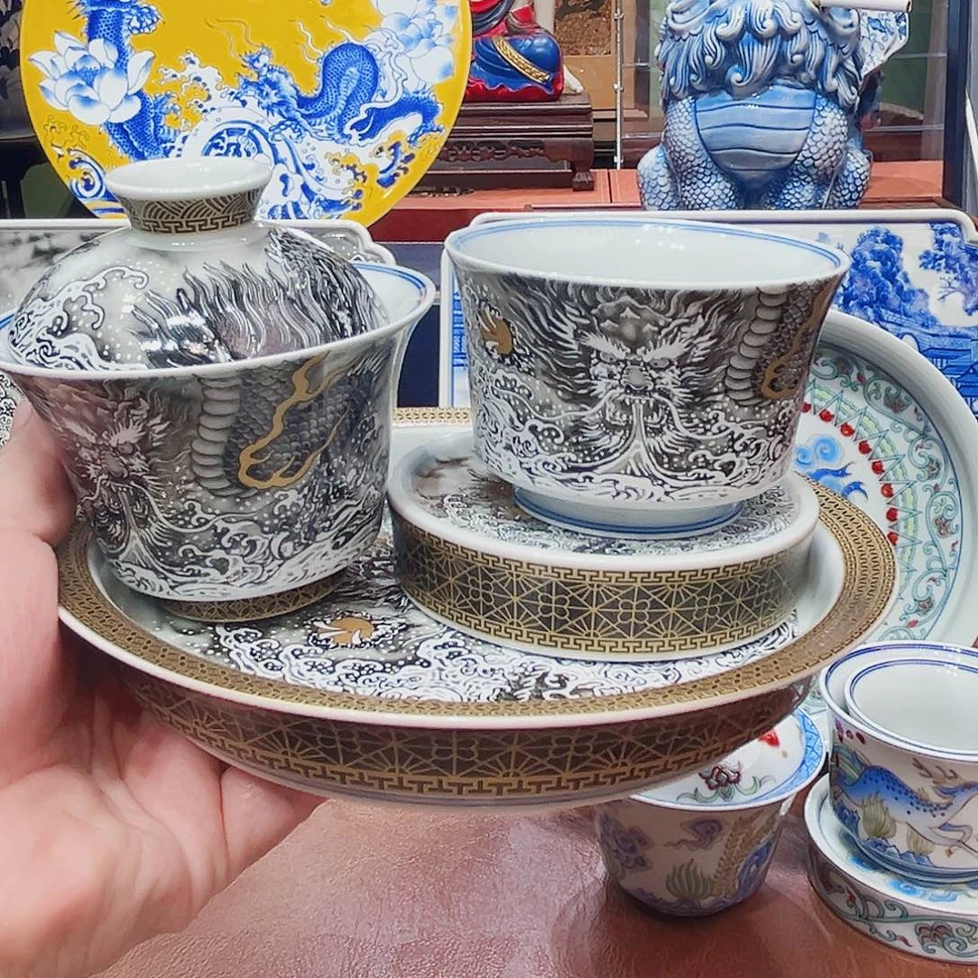 摆件包****赁景德镇陶瓷研究所从事研究的