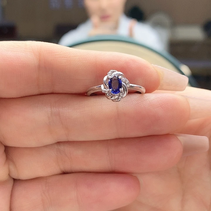蓝宝石戒指银S925镶嵌