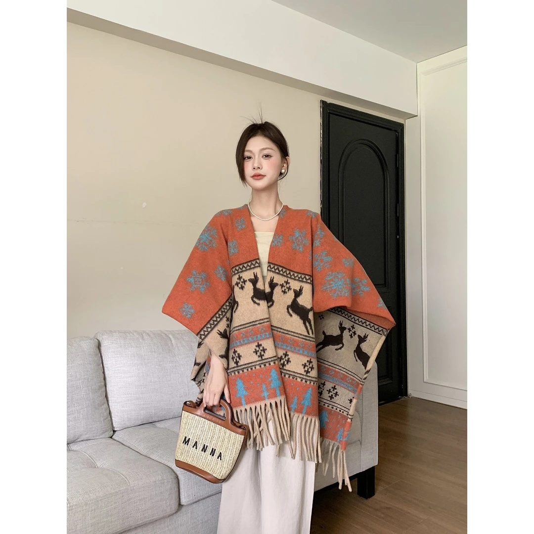 波西米亚小鹿披肩秋冬外套斗篷加厚旅游拍照空调房保暖披风女旅游