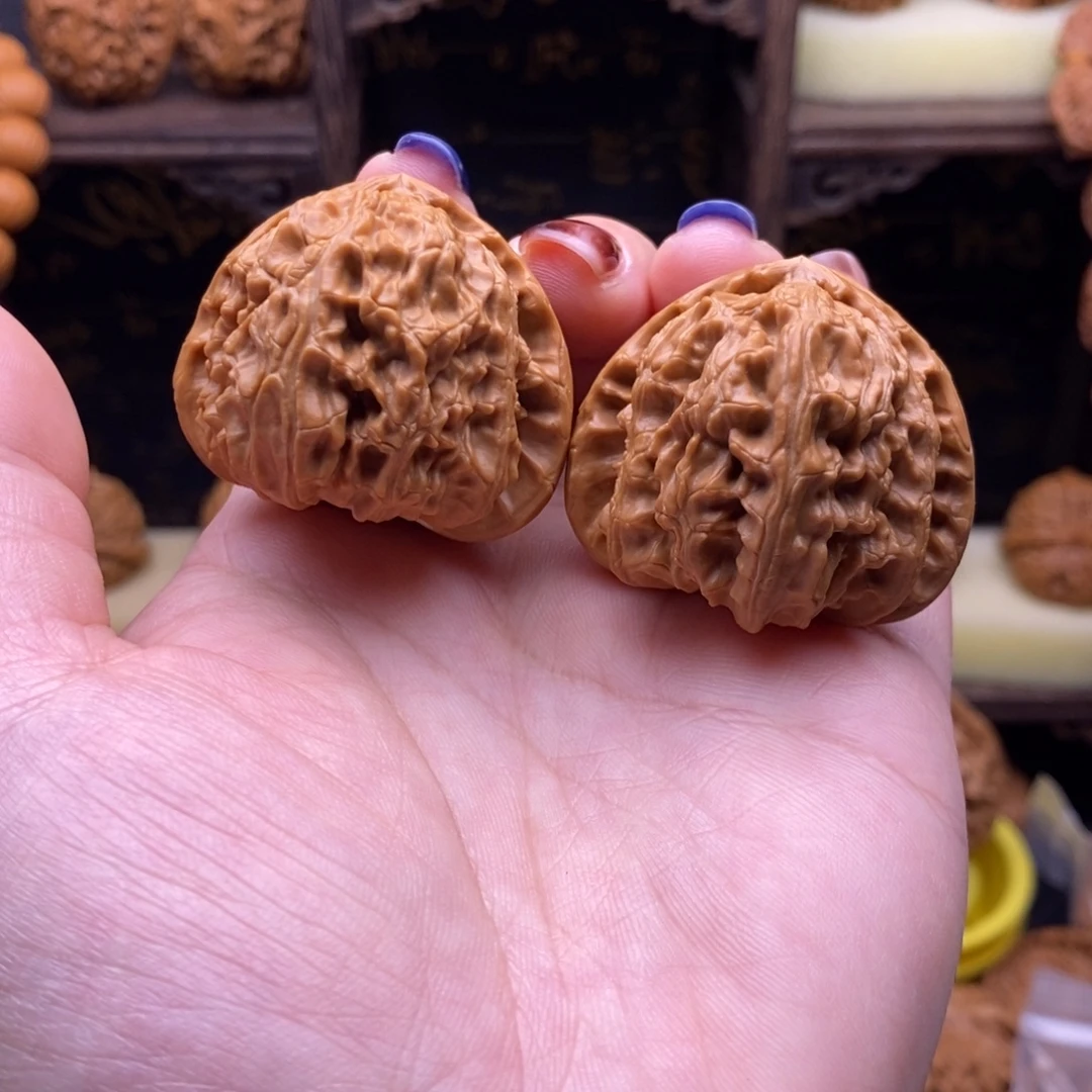 把件文玩核桃41三角白