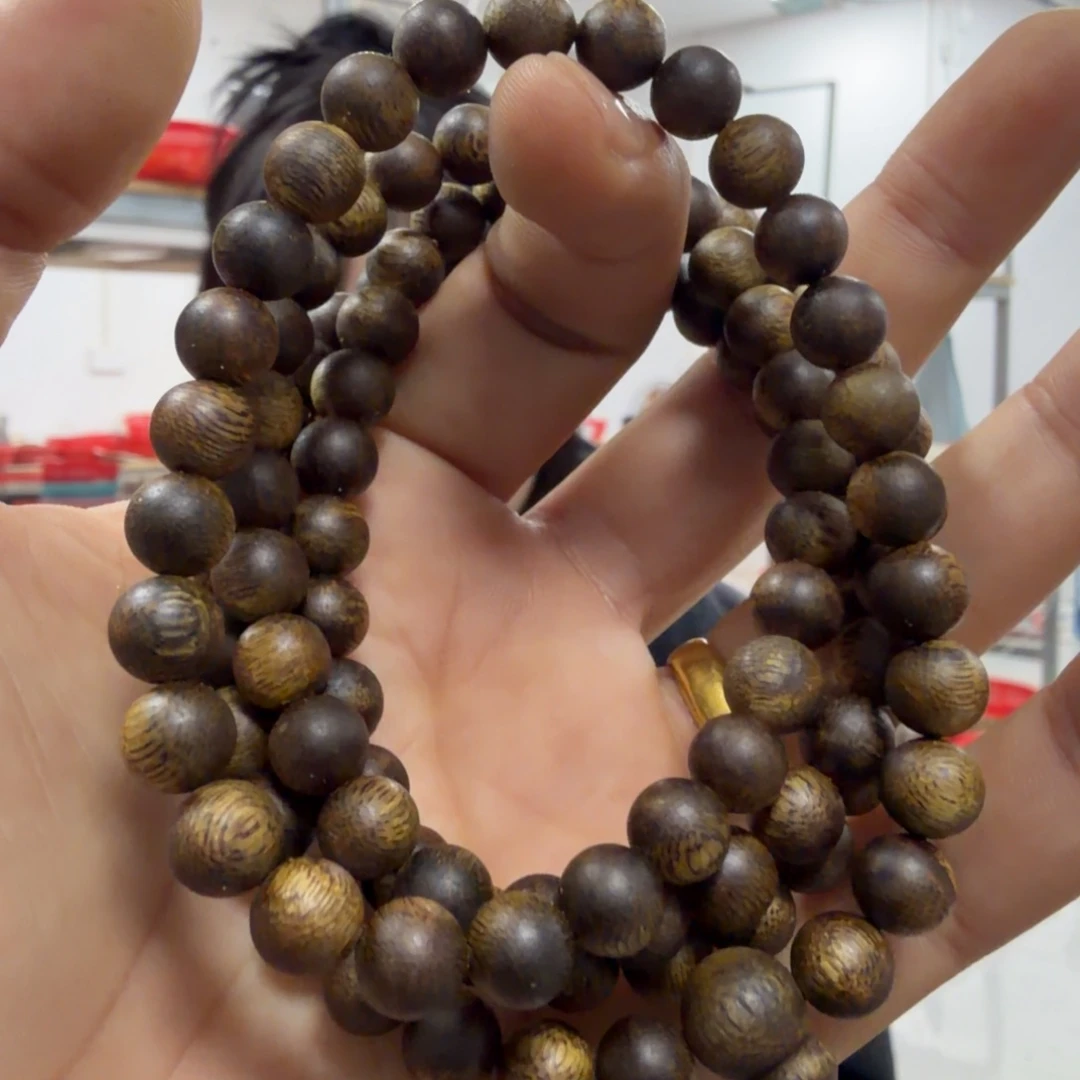 沉香碎屑沉香陆河老料08mm25克多圈