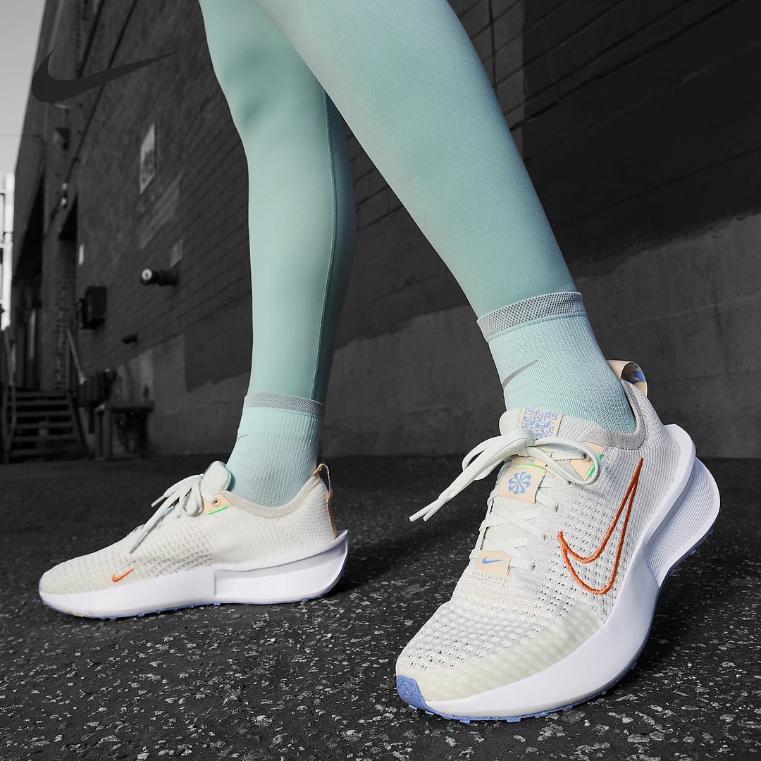 Nike/耐克正品秋季新款女士透气耐磨运动跑步鞋FD2292-001