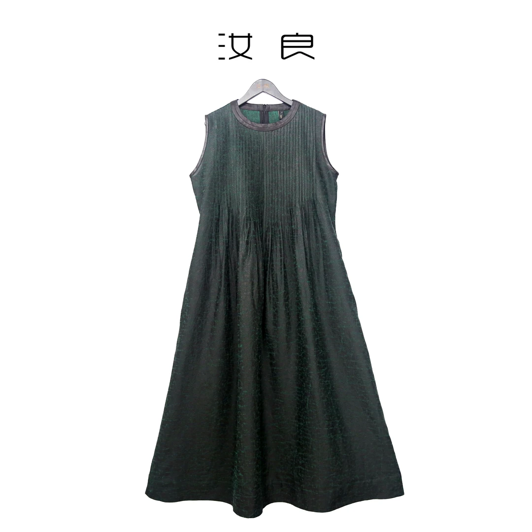 莨纱龟圆领无袖风琴褶连衣裙