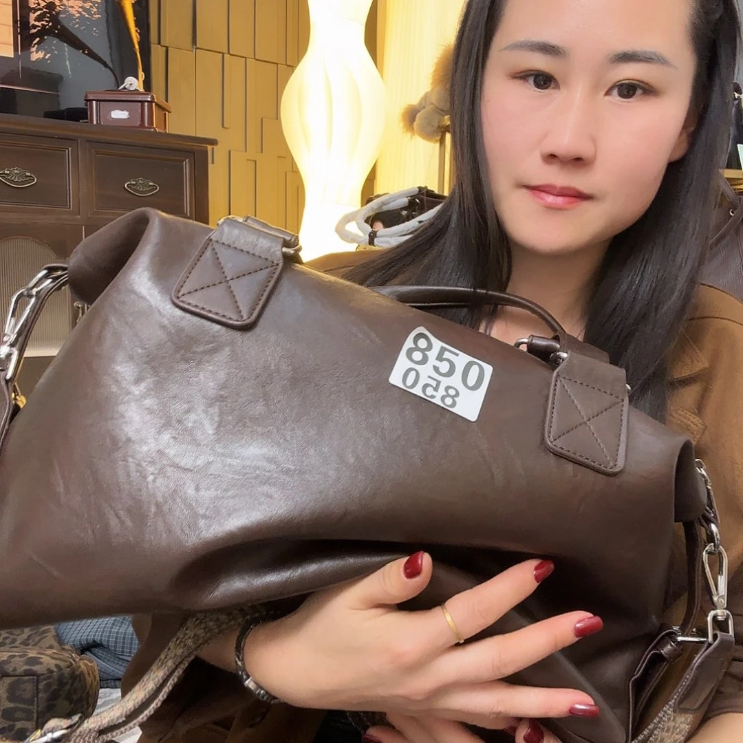 携***归牦牛剖层皮革不退不换