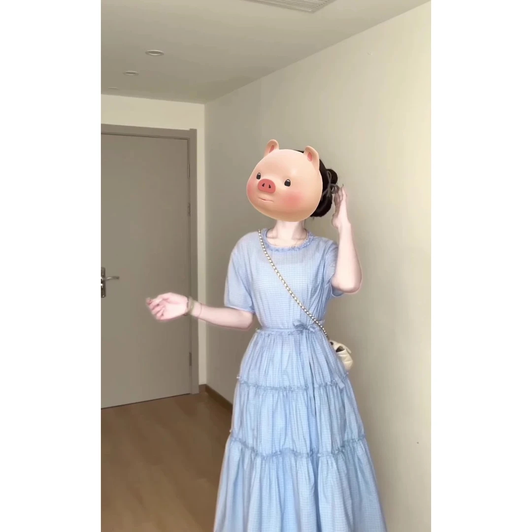 微胖妹妹大码法式温柔风蓝色格子连衣裙夏季海边度假甜美蛋糕长裙