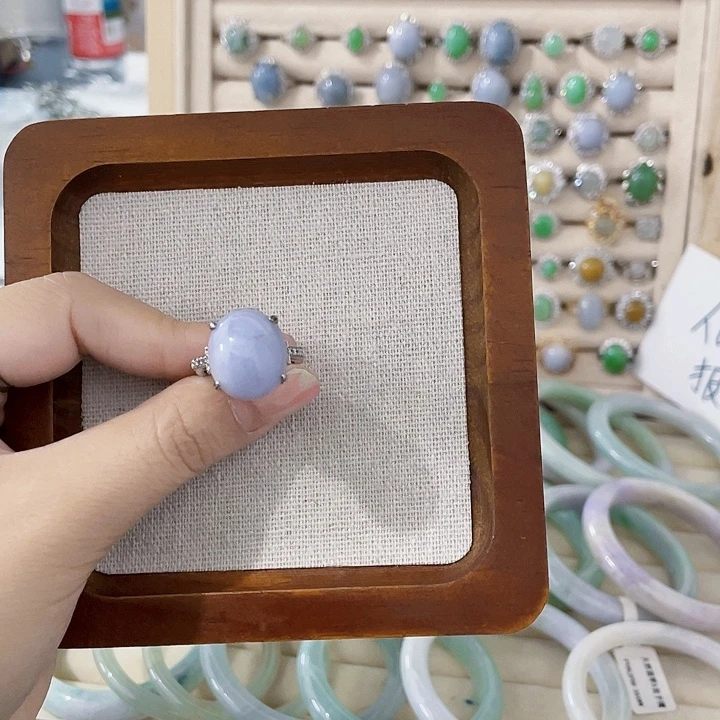 翡翠未镶嵌颈饰天然翡翠Ａ货