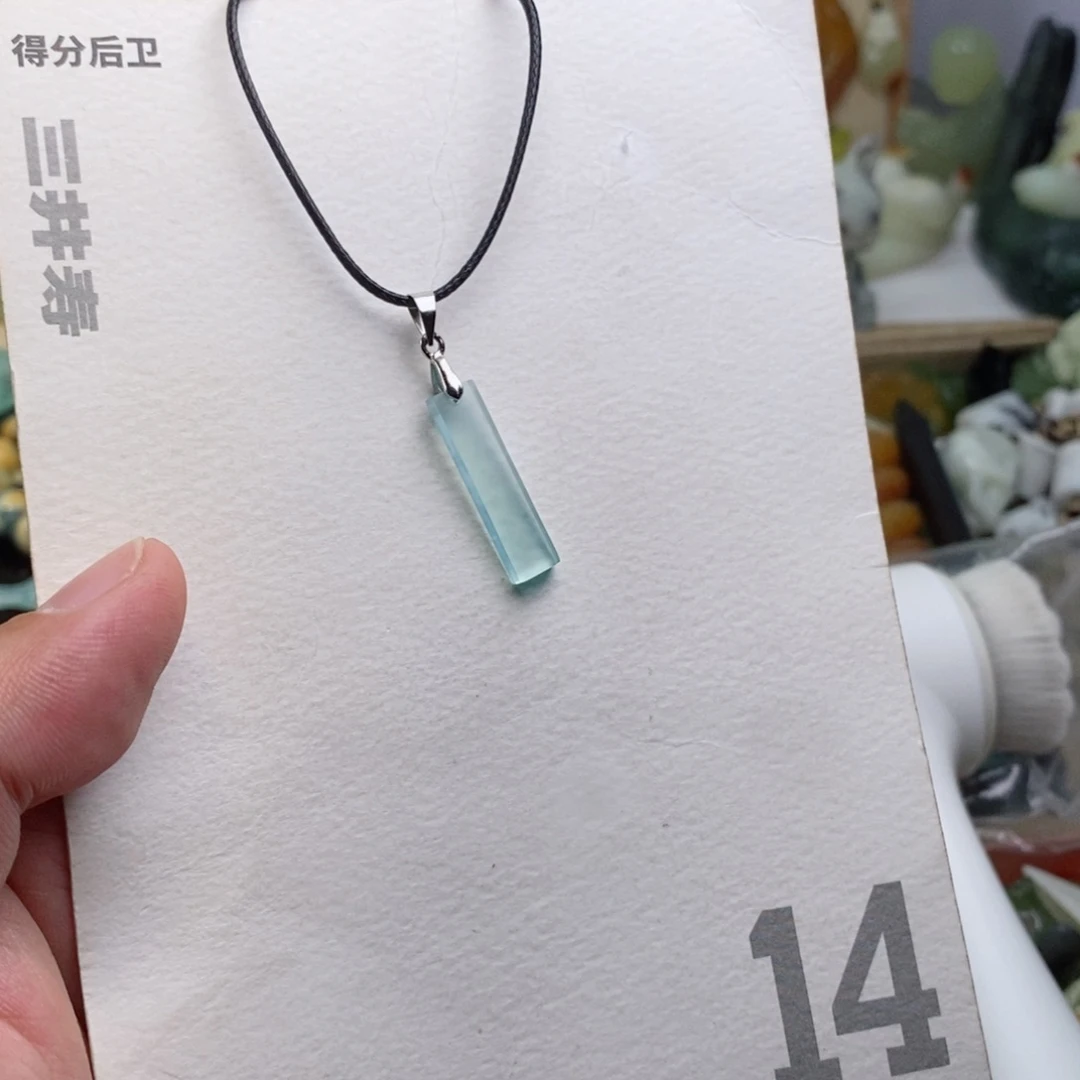 合金蛇纹石玉颈饰