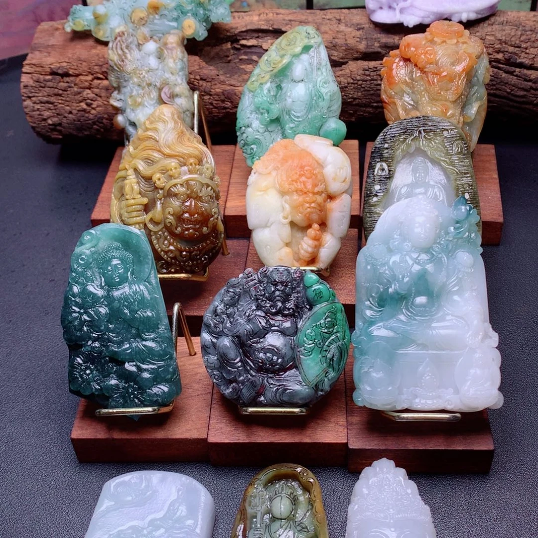 定制翡翠未镶嵌翡翠