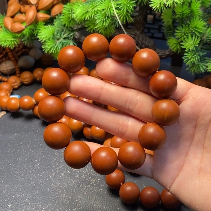 手串橄榄核1.8福利光珠