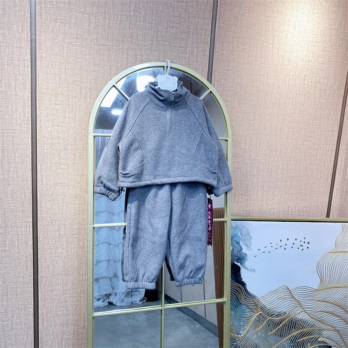 AD101   宝宝灰色加绒卫衣套装