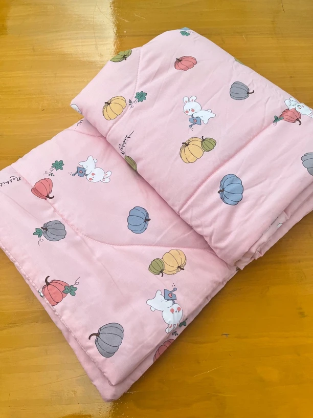 新款人造棉夹棉夏凉被南瓜兔粉色幼儿园