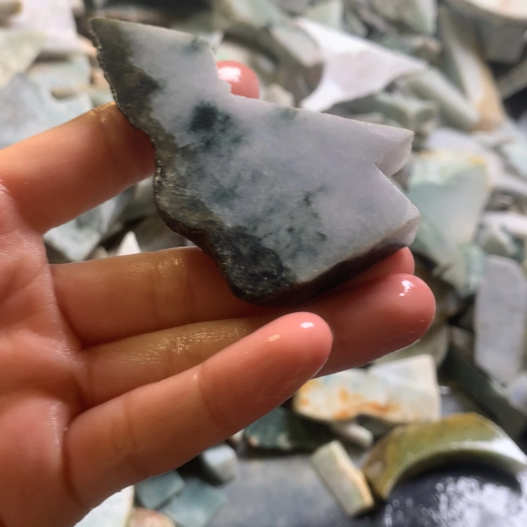 翡翠颈饰未镶嵌缅甸翡翠