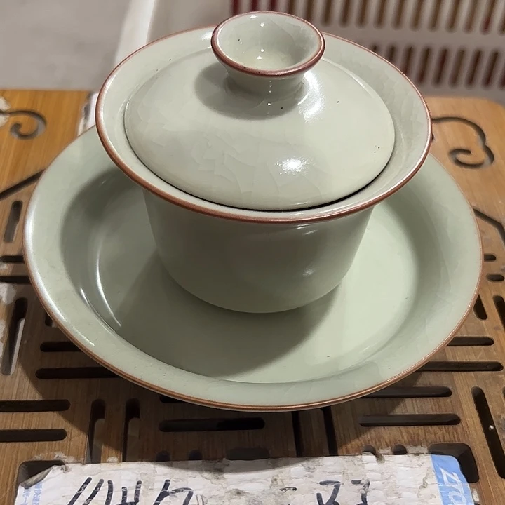 微瑕介意的勿拍，喜欢再下单，谢谢支持！盖碗