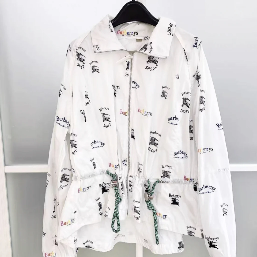 99新 BURBERRY/博柏利 白色战马字母防晒衣长袖外套/M码/A04148