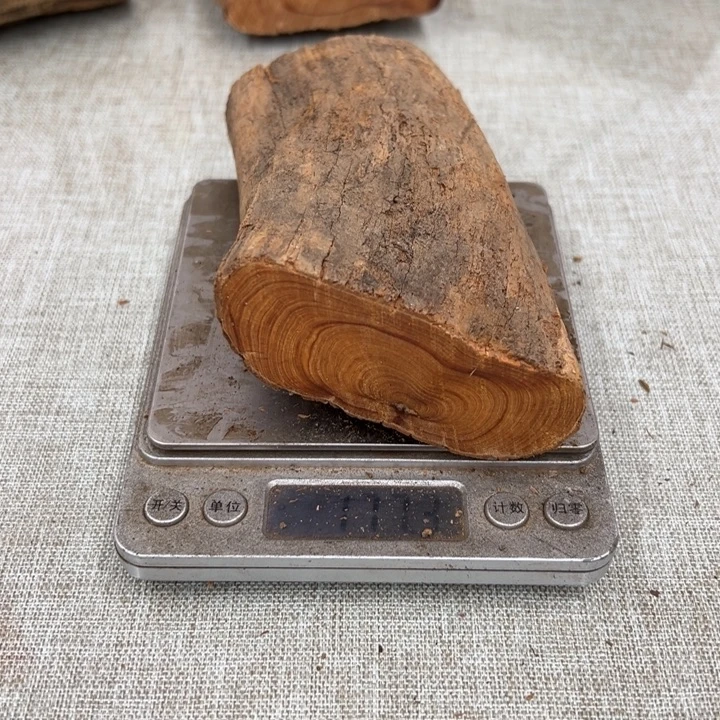 线香太行崖柏板根黑油177克