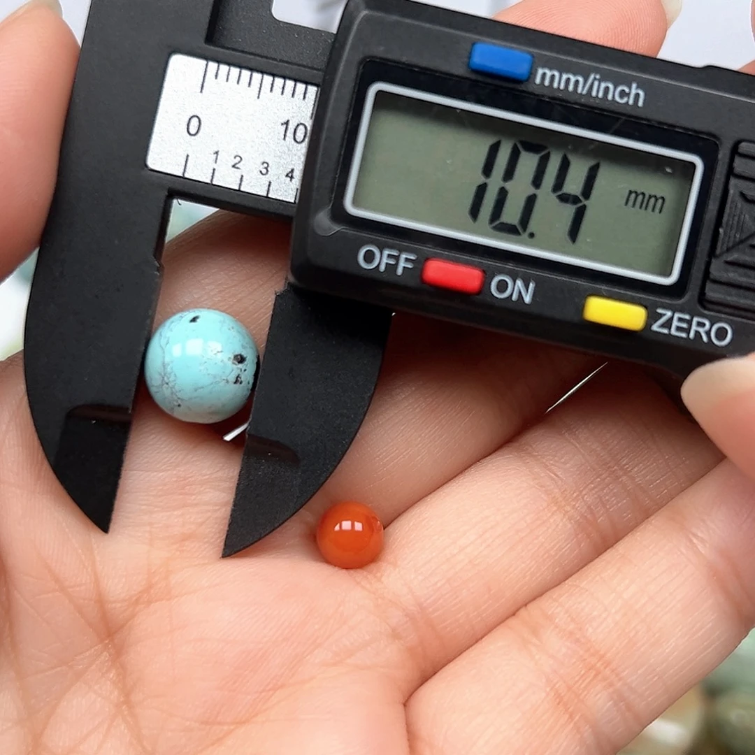 南红玛瑙未镶嵌珠宝奇石
