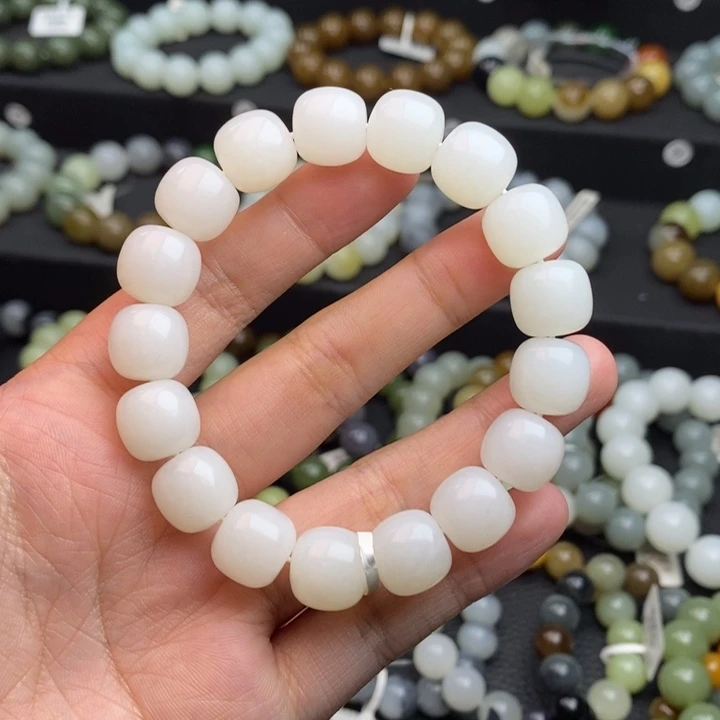 手链未镶嵌和田玉L 卡12