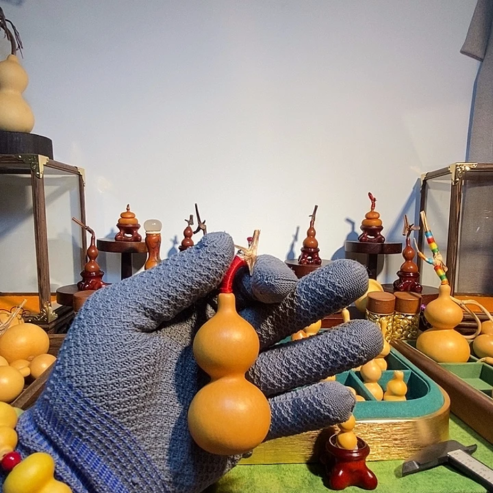 @***生精品天津嘴文玩葫芦