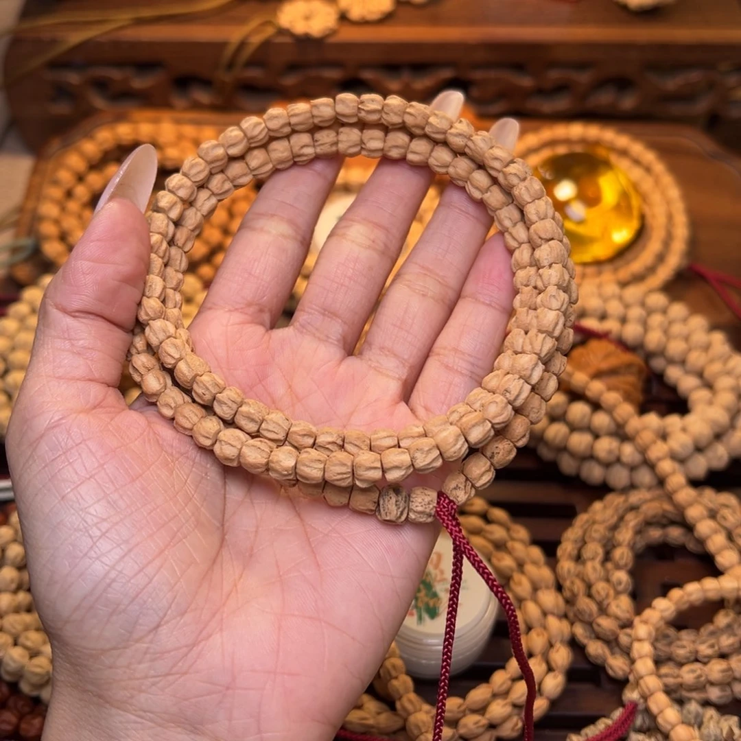 F***l柏香籽/百香籽吊坠