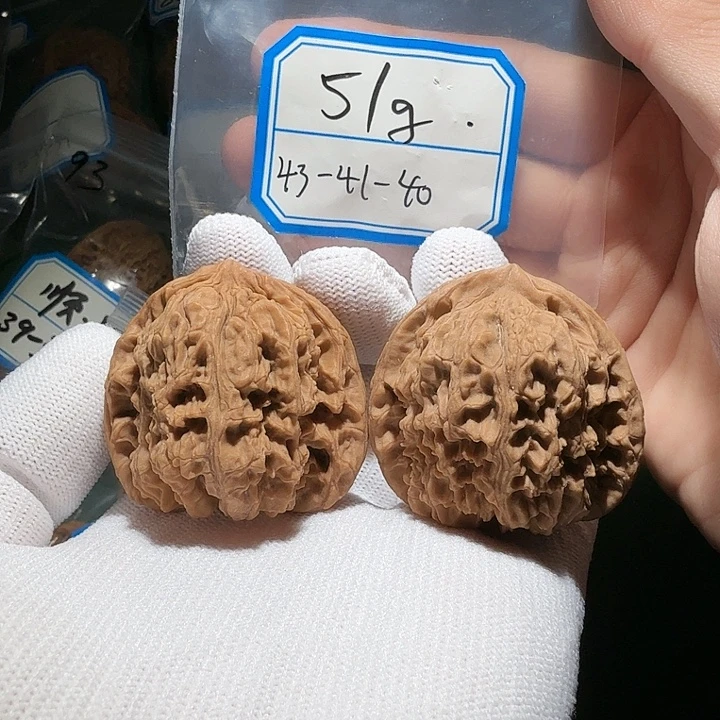 文玩核桃吊坠南疆8