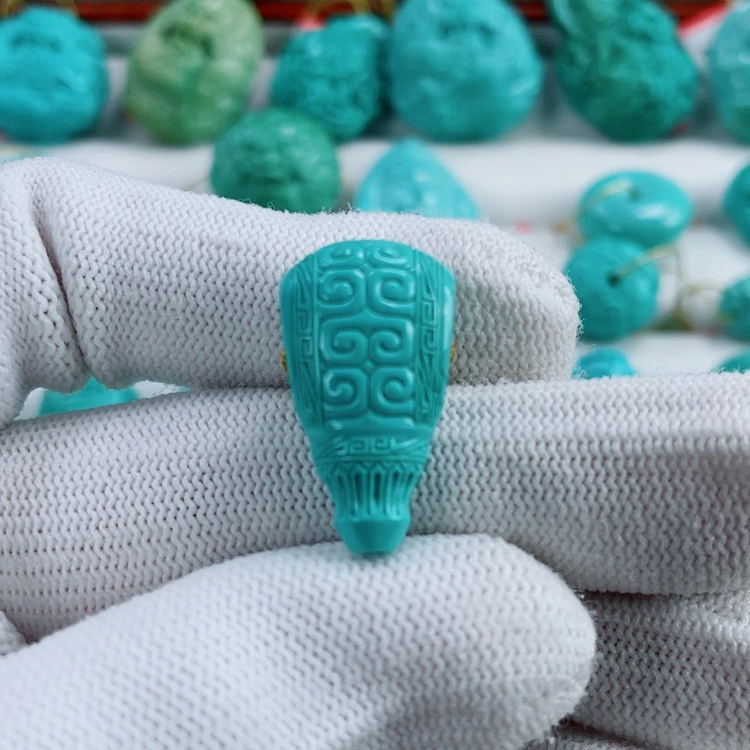 绿松石未镶嵌车挂