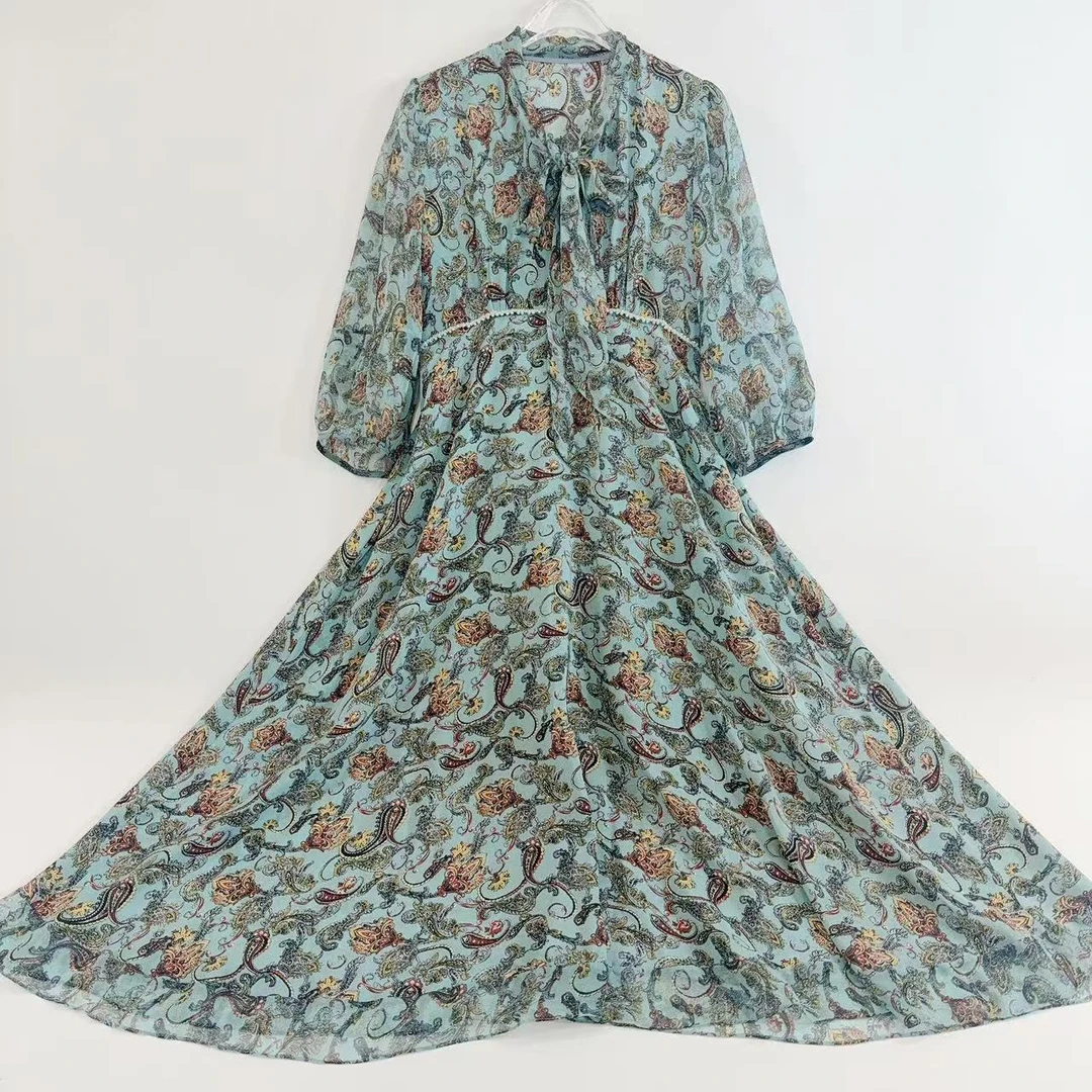 桑蚕丝2025春夏新款高订短袖气质优雅真丝连衣裙蓝花色 22116