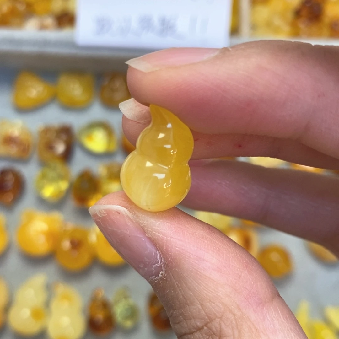 蜜蜡颈饰未镶嵌?**草葫芦