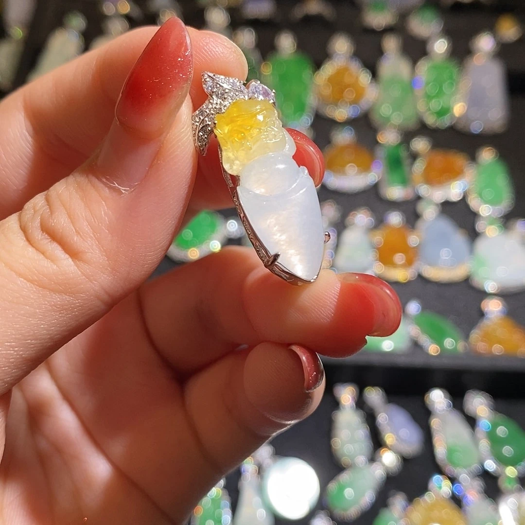 颈饰银S925镶嵌翡翠天然翡翠