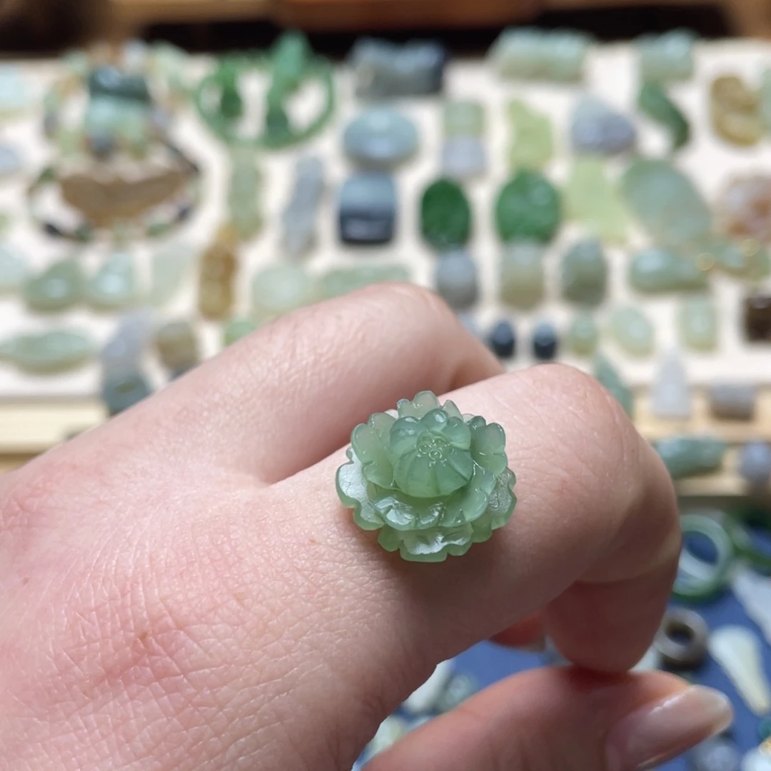 和田玉未镶嵌吊坠(不含链)