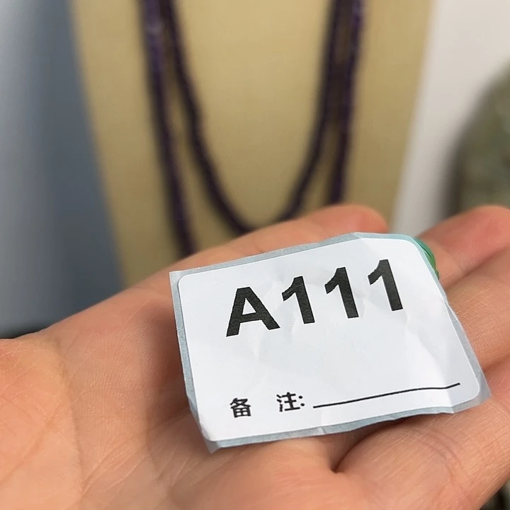 玛瑙/玉髓颈饰未镶嵌群**n