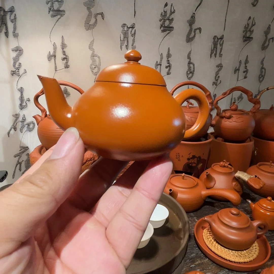 茶壶紫砂?****?微瑕梨壶