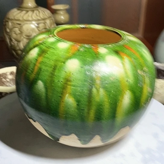 山***间罐三彩绿釉点彩白胎罐子