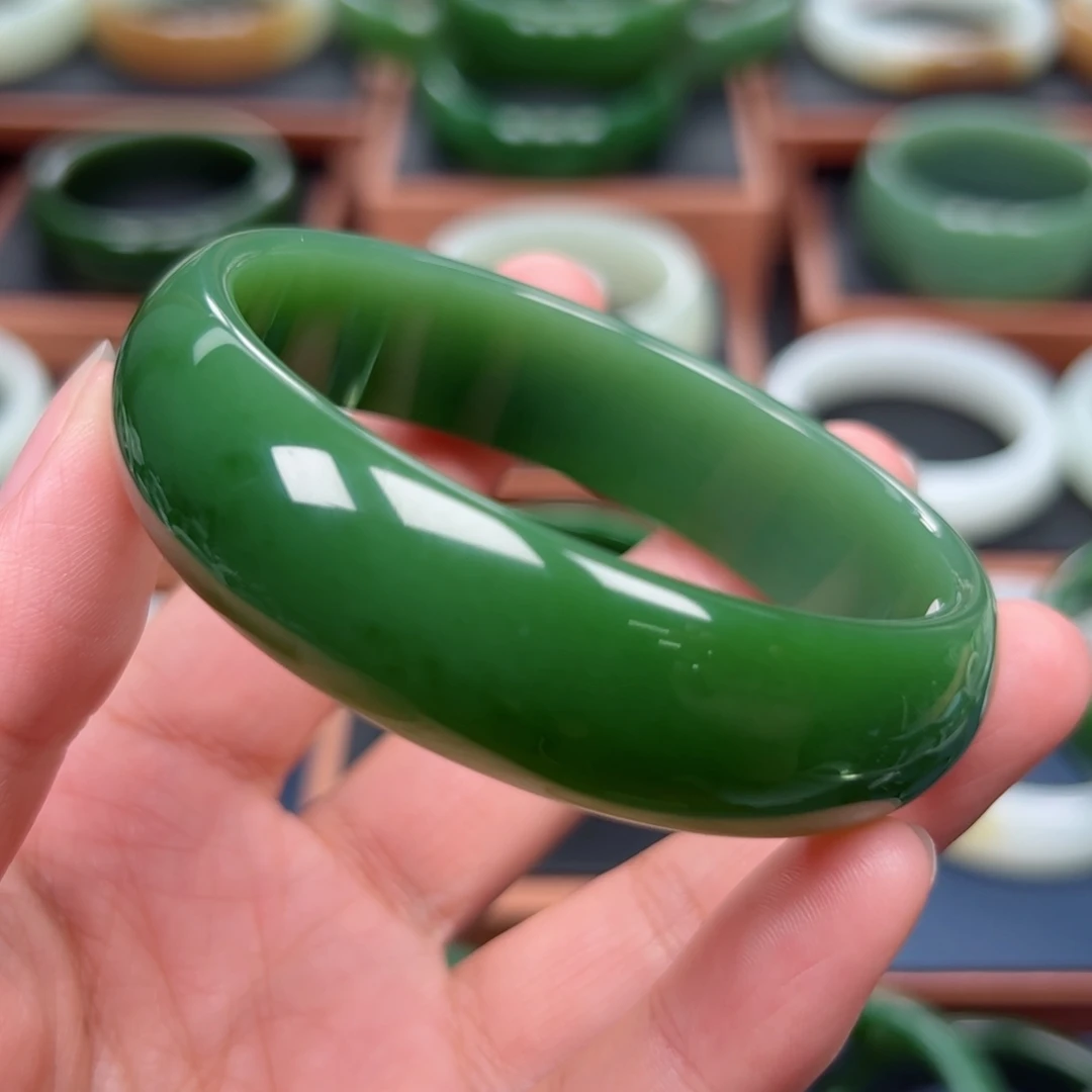 未镶嵌手镯和田玉（碧玉）6061